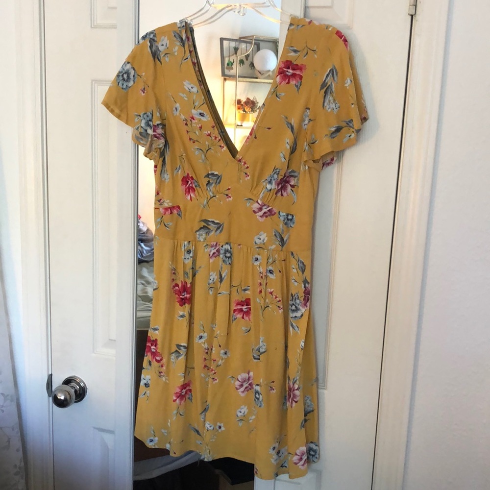 Flowy floral v-neck mini dress by a Xhilaration